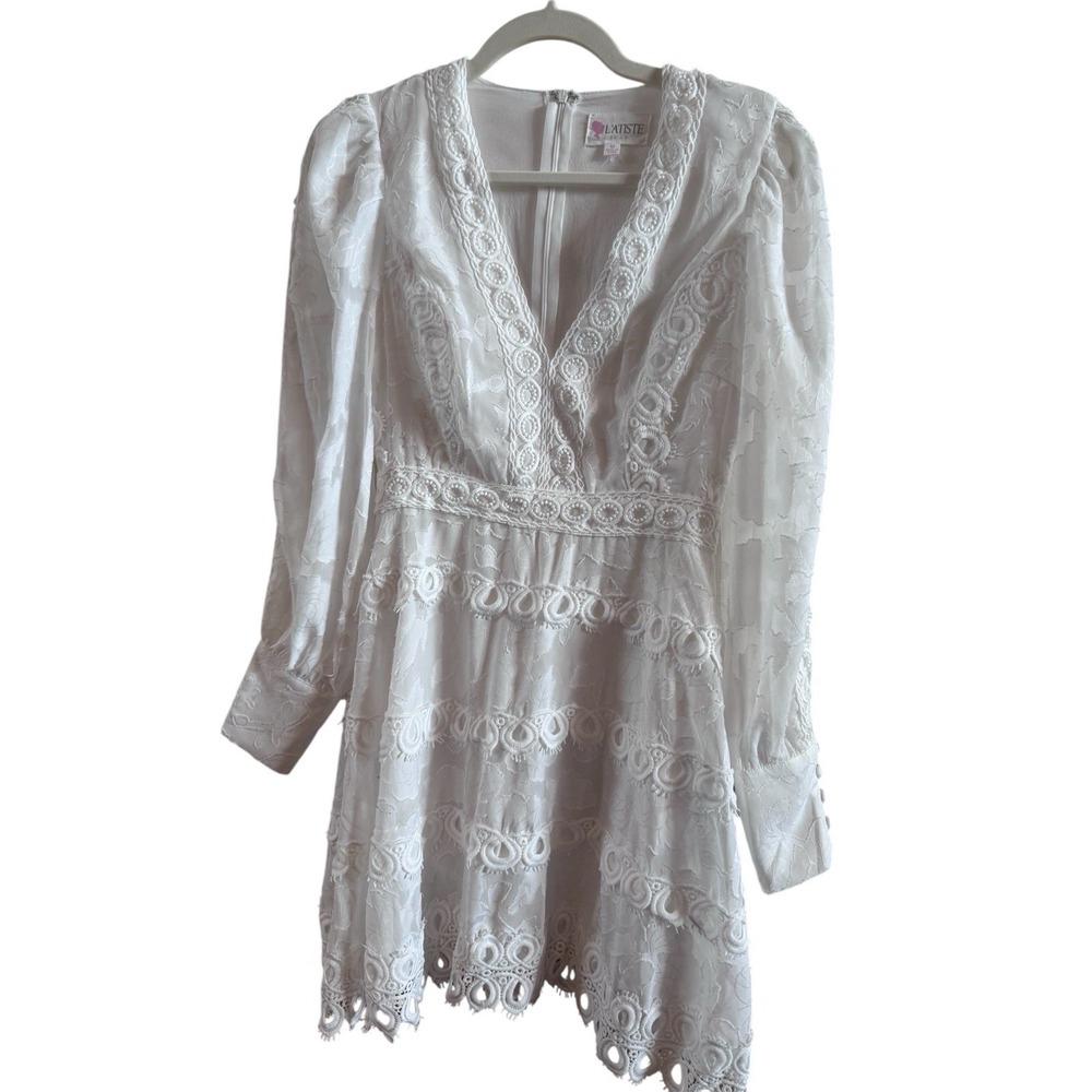 L' Atiste By Amy White Eyelet Lace Woman's Medium Graduation Bridal Shower Dress